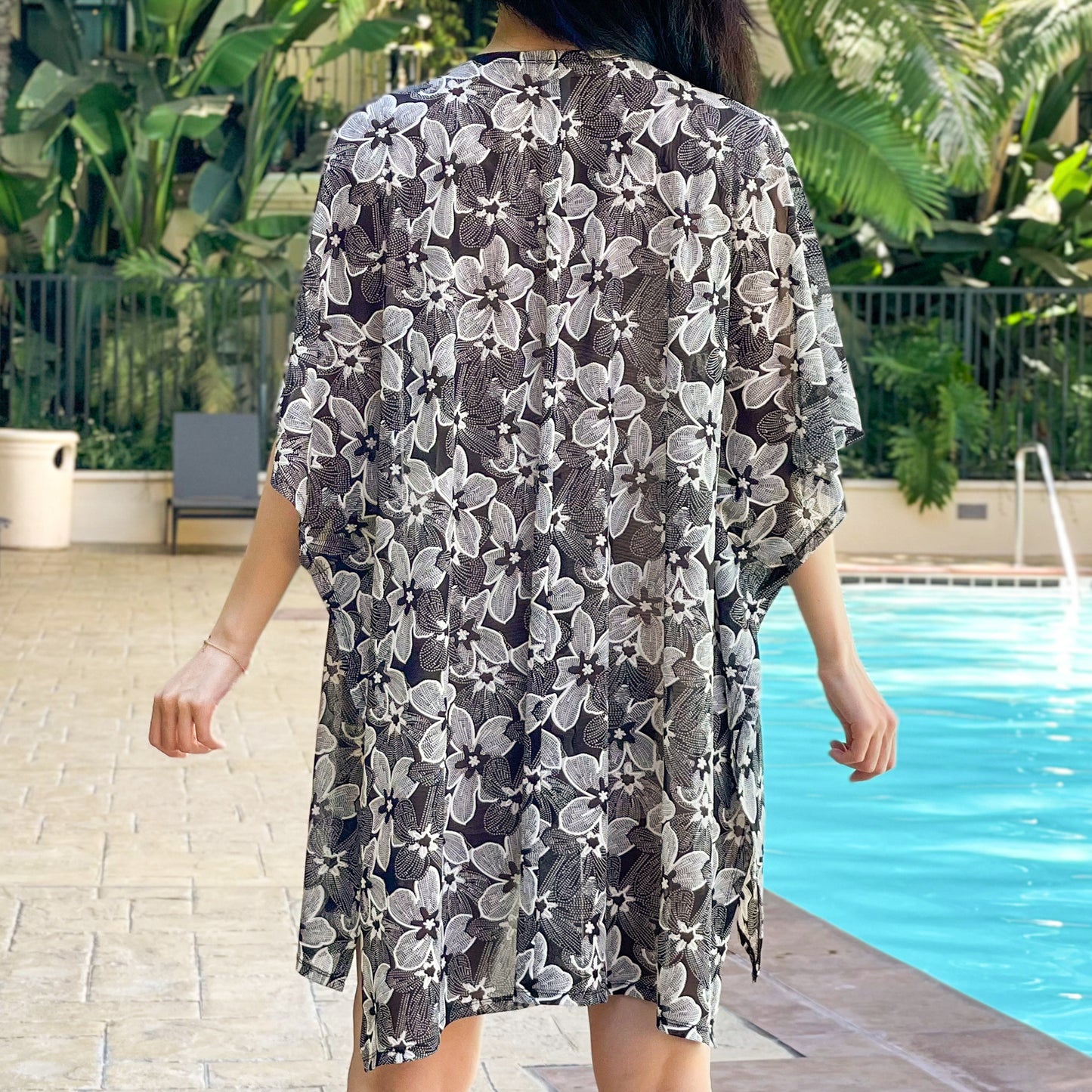 Black White Floral Mesh Relaxed Fit Kimono Loose Cover Up