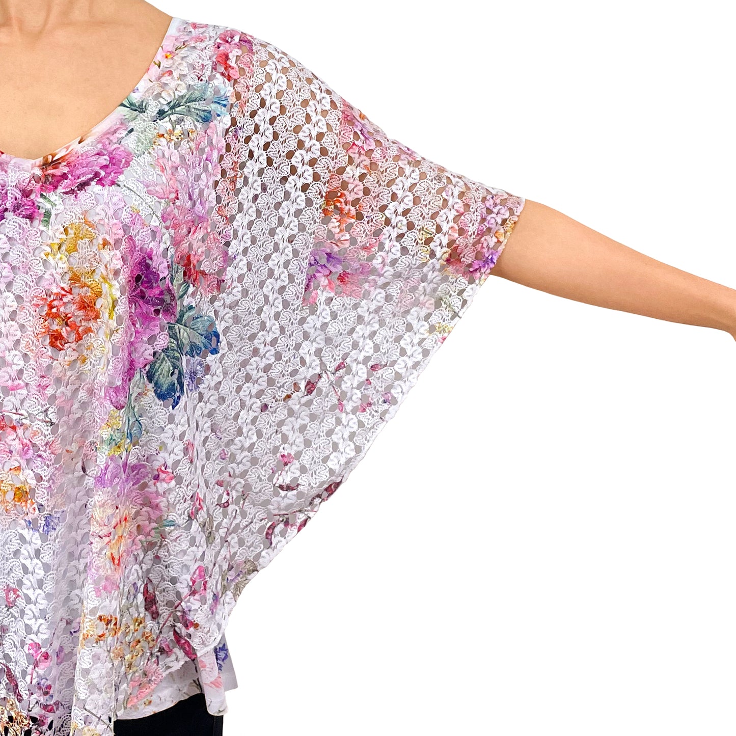 Colorful Floral/White Lace V-Neck 3/4 Sleeve Poncho